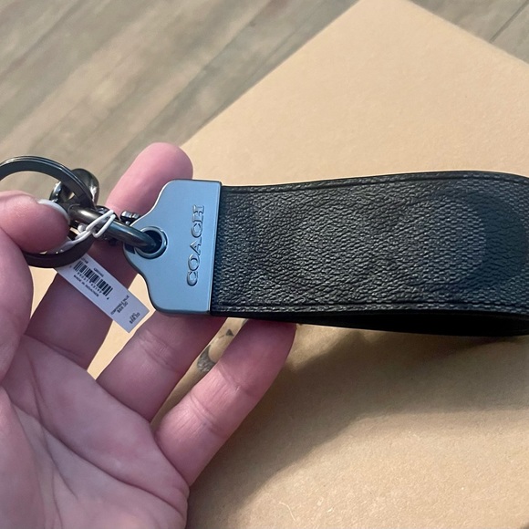 Coach Loop Keychain Fob Bag Charm In Signature Canvas - Picture 2 of 9